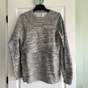 Latched mama snuggle up